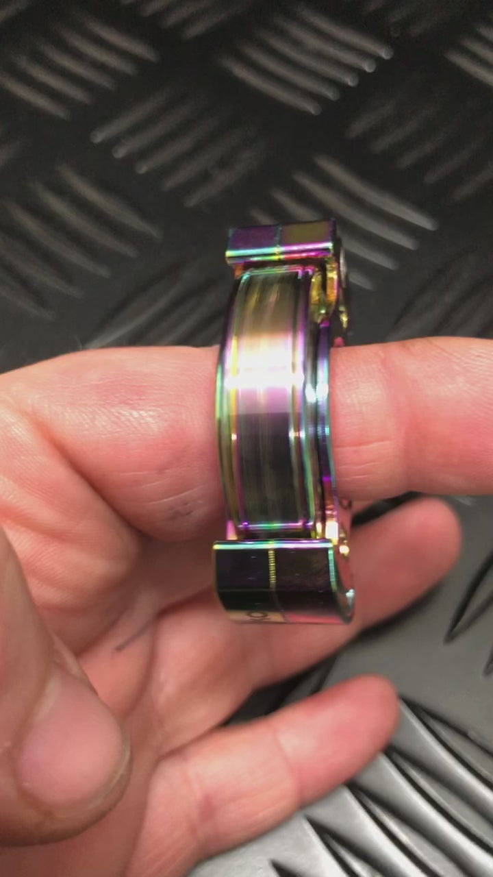 Load video: Silver Metal Spinner Ring by Kaiko