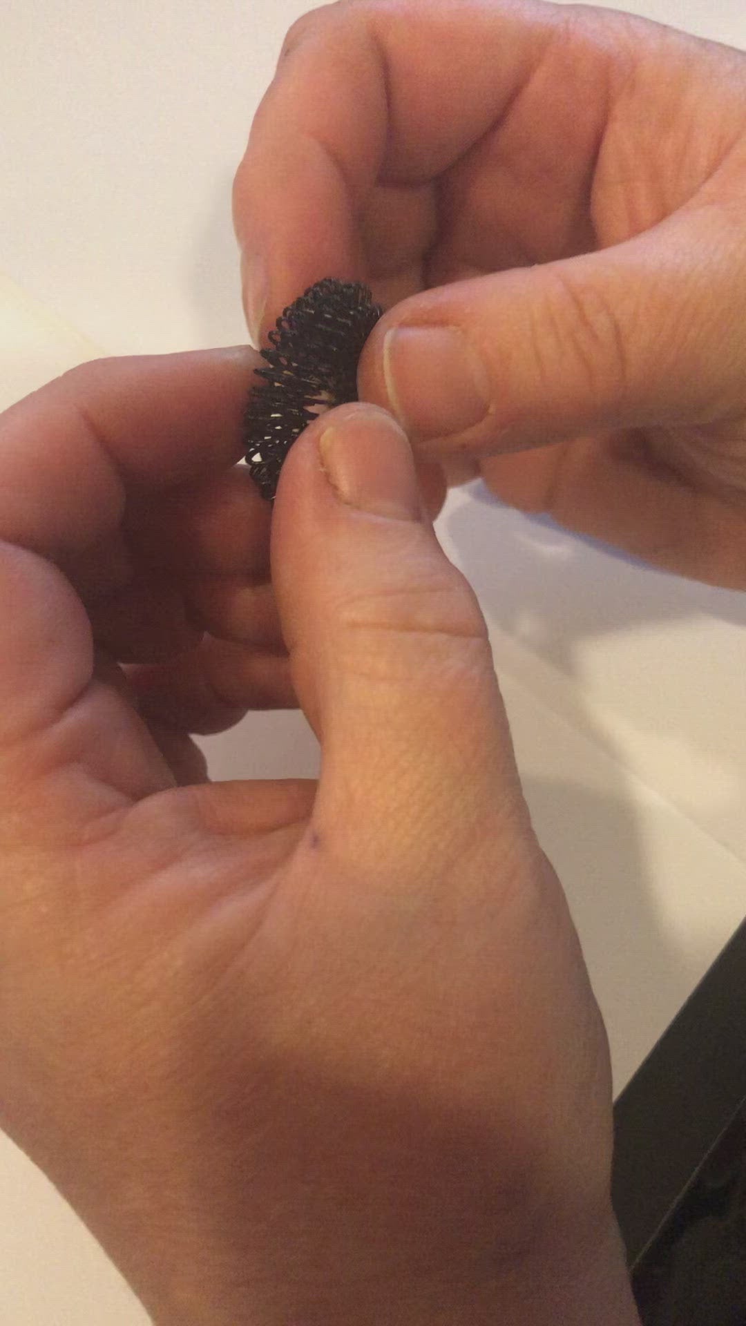 Load video: Standard Finger Spikey